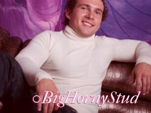0BigHornyStud