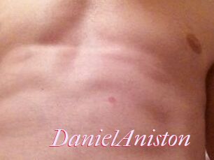 Daniel_Aniston
