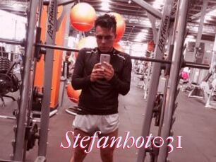 Stefanhot031