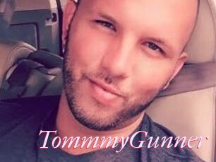 TommmyGunner