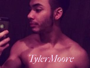 Tyler_Moore