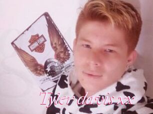 Tyler_davis_xx